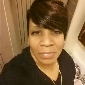 Meet your Posher, Shoni